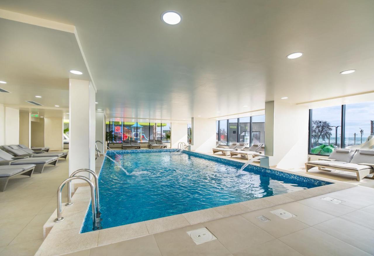 Sonnenstrand Apartment - Spa N Pool Beach Resort Mamaia Ngoại thất bức ảnh